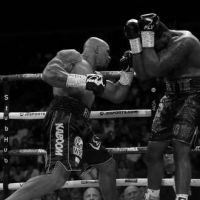 Oscar Rivas, a rare Colombian heavyweight, talks about his return to the ring